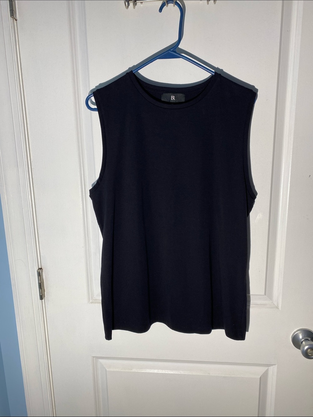 Banana Republic Black Sleeveless Crewneck Tank